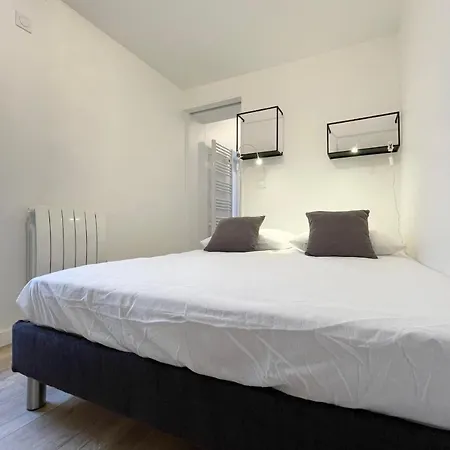 #cf In White&gray Center Apartamento Grenoble