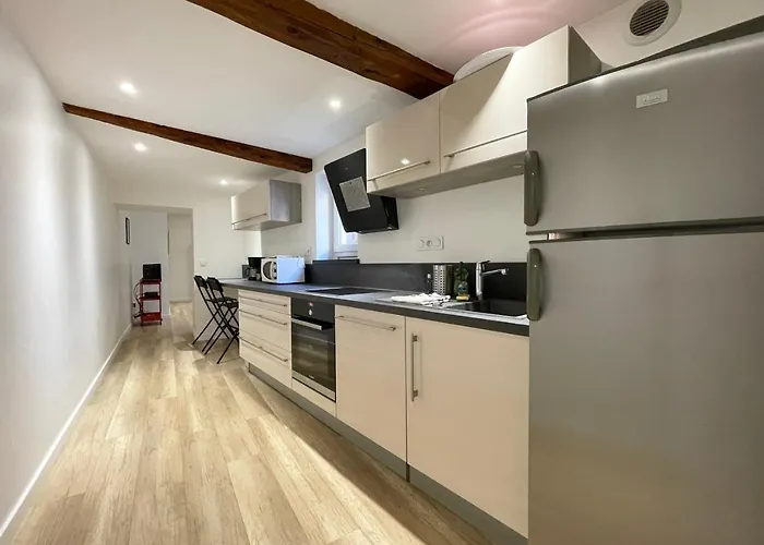 #cf In White&gray Center *